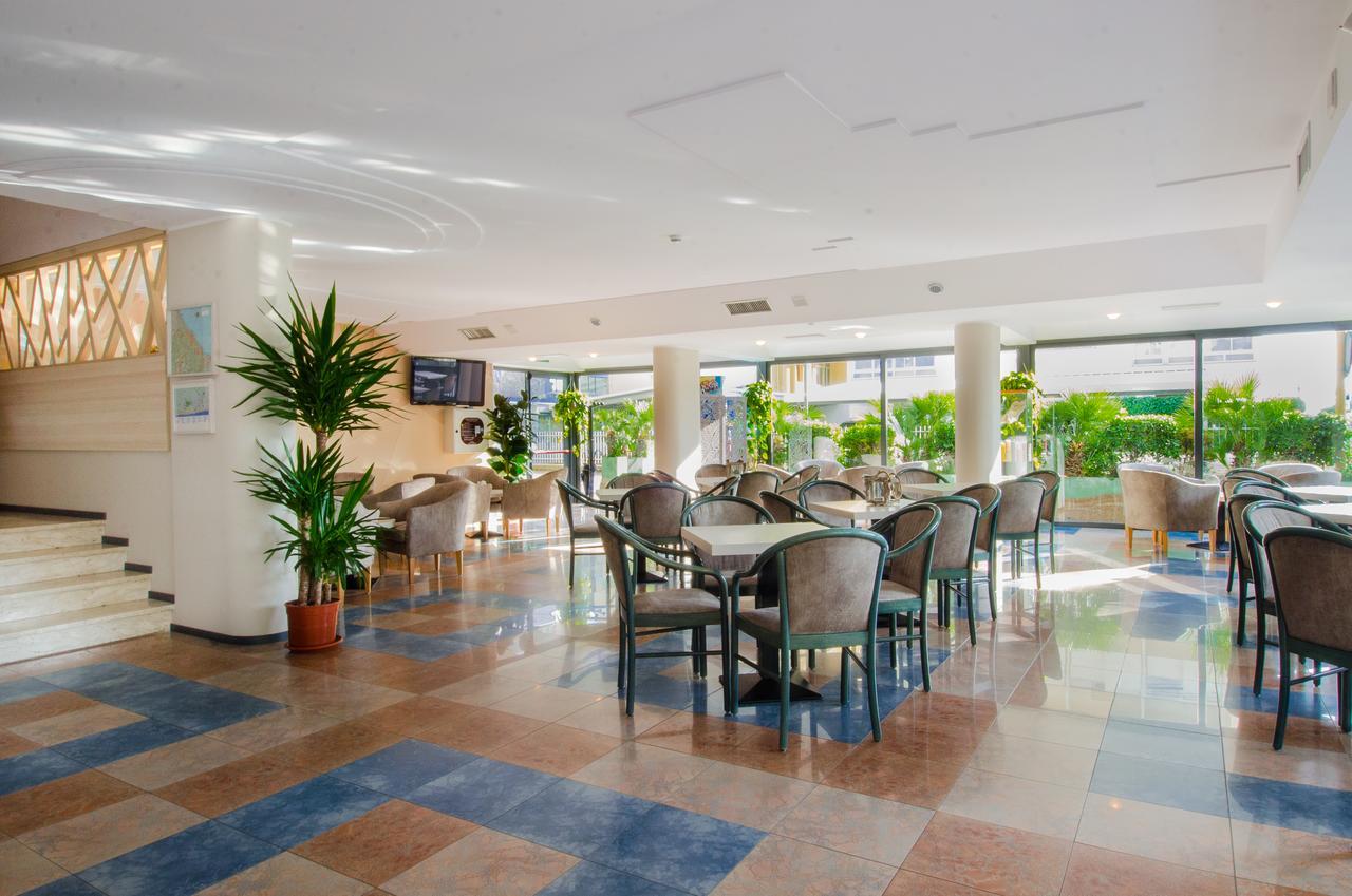 Hotel Nevada Bellaria-Igea Marina Dış mekan fotoğraf